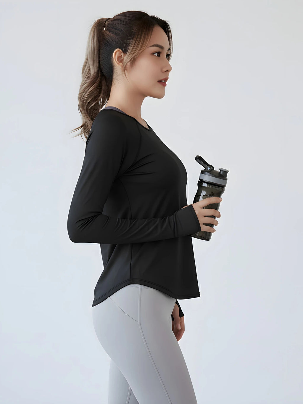 Women Solid Round Neck Polyester Black T-Shirt